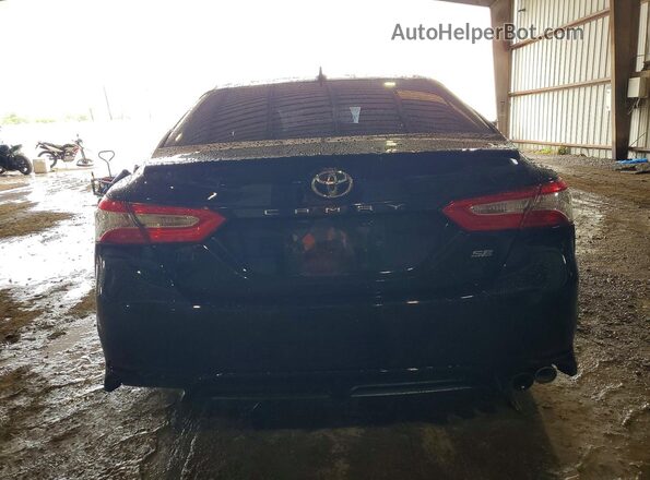 4T1G11AK9LU332156 2020 TOYOTA CAMRY Черный Вид сзади