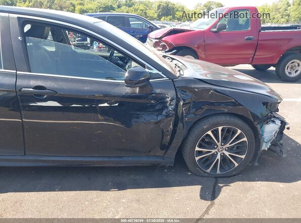 4T1G11AK9LU372351 2020 TOYOTA CAMRY Black Widok z przodu