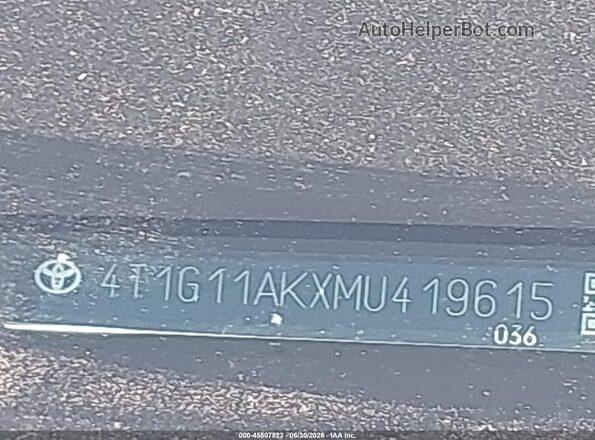 4T1G11AKXMU419615 2021 TOYOTA CAMRY White 