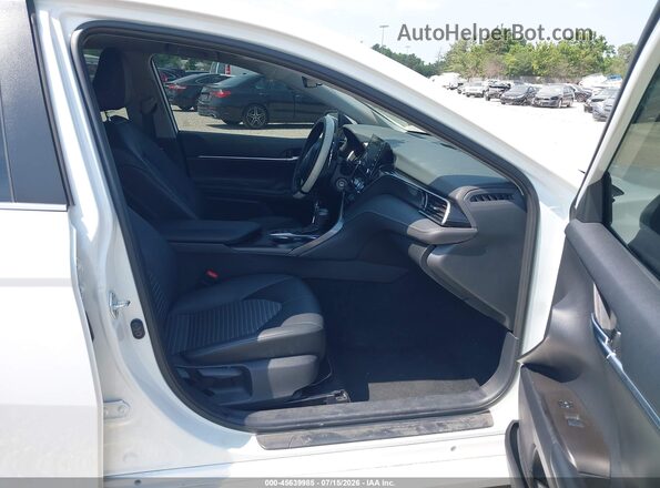 4T1G11BK0PU083914 2023 TOYOTA CAMRY White Սալոնի դիմացի տեսք
