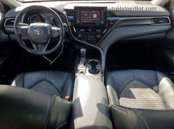 4T1G11BK3MU036422 2021 TOYOTA CAMRY Red Առջևի վահանակի տեսք