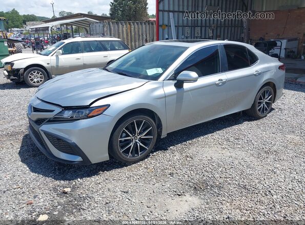 4T1G11BK3MU046397 2021 TOYOTA CAMRY Silver Przód lewy