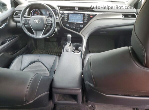 4T1G11BK7LU010565 2020 TOYOTA CAMRY White Вид панелі приладів