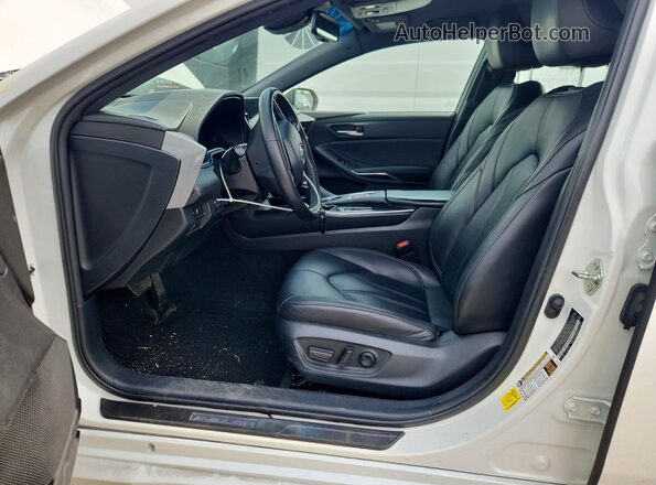 4T1JA1AB3MU002178 2021 TOYOTA AVALON White წინა სალონის ხედი