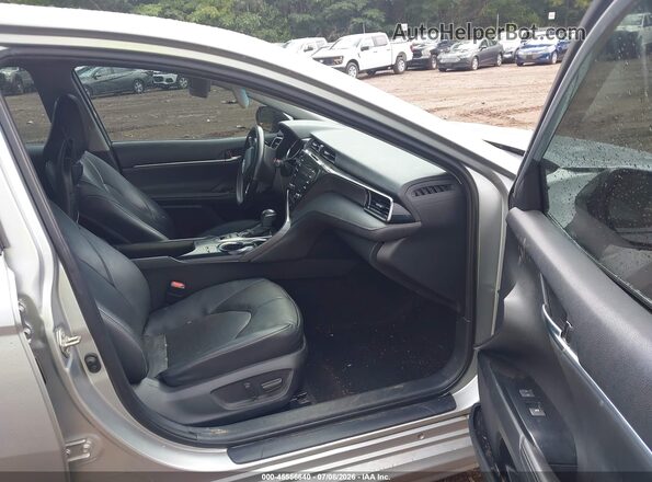 4T1K61AK0LU325026 2020 TOYOTA CAMRY Silver Вид салону спереду