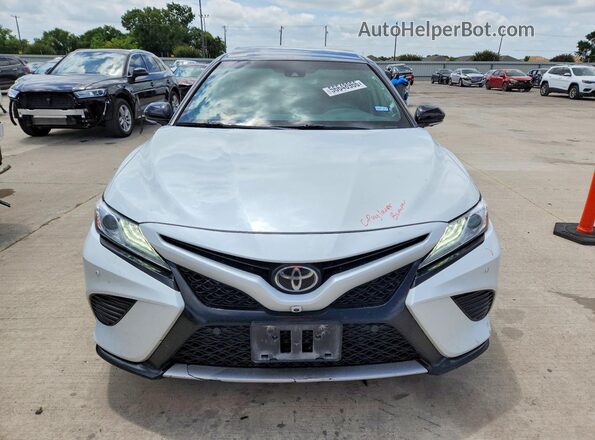 4T1K61AK0LU383475 2020 TOYOTA CAMRY Белый Вид спереди