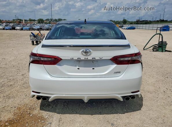 4T1K61AK0MU443563 2021 TOYOTA CAMRY White Rear view