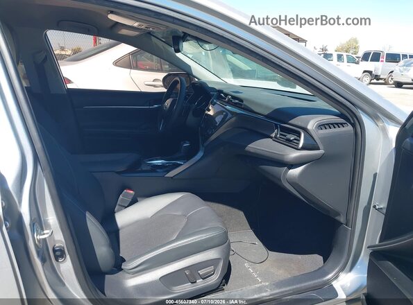 4T1K61AK3LU508548 2020 TOYOTA CAMRY Gray Widok wnętrza z przodu