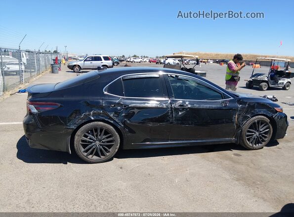 4T1K61AK4PU782850 2023 TOYOTA CAMRY Black Widok z przodu