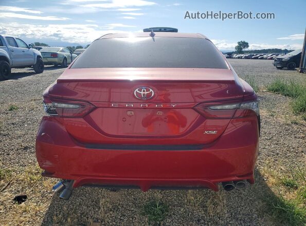 4T1K61AK7PU080179 2023 TOYOTA CAMRY Красный Вид сзади