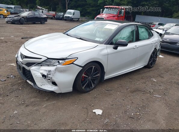 4T1K61BK1LU014204 2020 TOYOTA CAMRY White Vista tres cuartos delantera izquierda