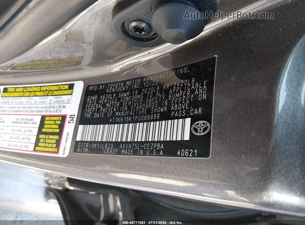 4T1K61BK1PU088888 2023 TOYOTA CAMRY Gray Widok komory silnika