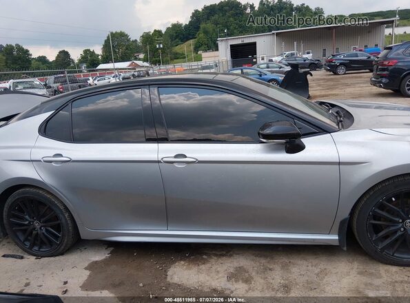 4T1K61BK2MU028503 2021 TOYOTA CAMRY Серебряный Панорамный вид салона 360°