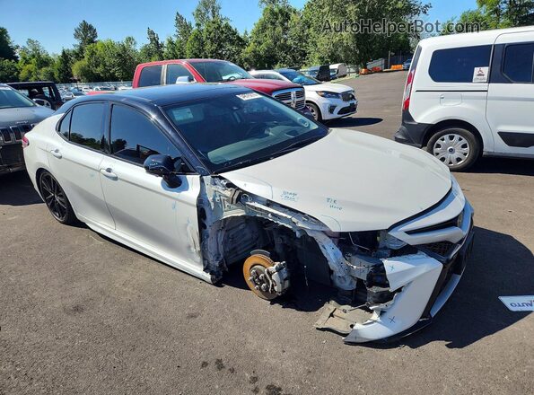 4T1K61BK7LU012456 2020 TOYOTA CAMRY Белый Передняя правая четверть