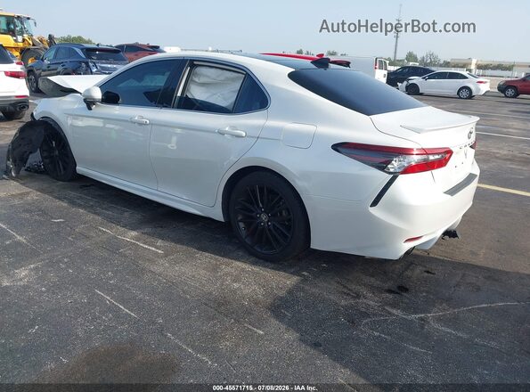 4T1KZ1AK8MU051440 2021 TOYOTA CAMRY Белый Задняя левая четверть