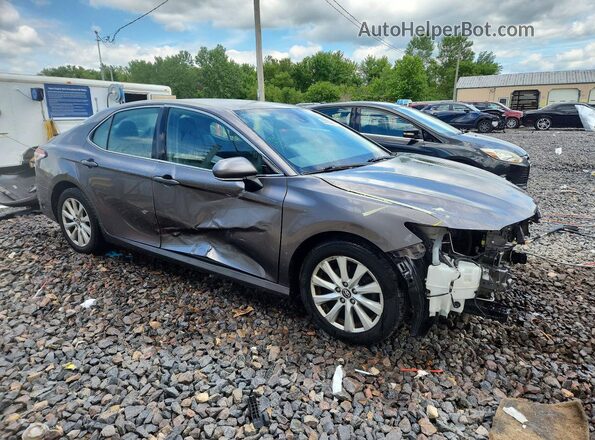 4T1L11AK7LU910267 2020 TOYOTA CAMRY Gray Front right