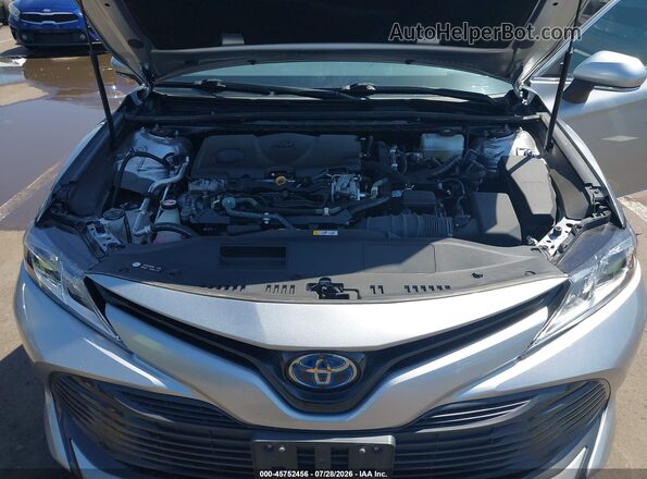 4T1L31AK0LU530942 2020 TOYOTA CAMRY Silver Հետևի տեսք