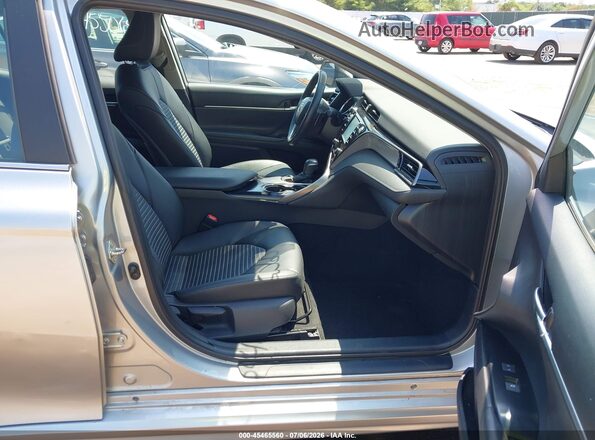 4T1M11AK0LU394452 2020 TOYOTA CAMRY Silver Widok wnętrza z przodu