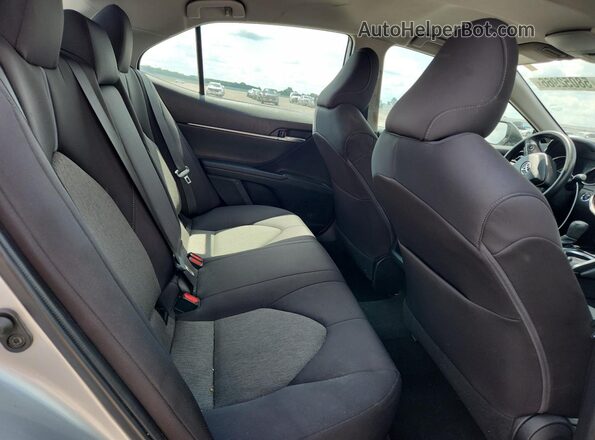 4T1R11AK4MU482072 2021 TOYOTA CAMRY Silver Rear seats view
