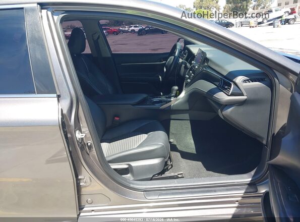 4T1S11BK4PU083148 2023 TOYOTA CAMRY Gray Widok wnętrza z przodu