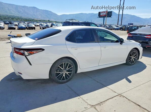 4T1S31AK6NU572854 2022 TOYOTA CAMRY White Rear right