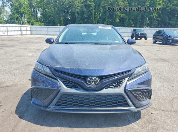4T1T11AK8MU468536 2021 TOYOTA CAMRY Синий Вид спереди