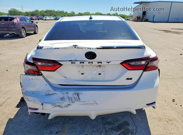 4T1T31AK7PU047261 2023 TOYOTA CAMRY Белый Вид сзади