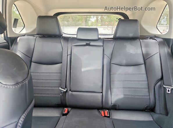 4T3B6RFV0RU160337 2024 TOYOTA RAV4 Silver Հետևի նստատեղերի տեսք