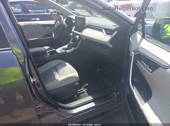 4T3B6RFV2MU016653 2021 TOYOTA RAV4 HYBRID Black Вид салону спереду