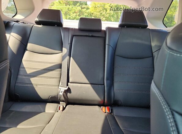 4T3B6RFV4NU083093 2022 TOYOTA RAV4 Blue Вид задніх сидінь