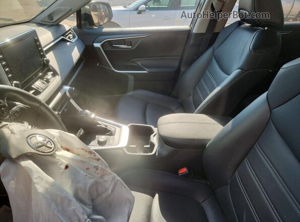 4T3B6RFV6NU088991 2022 TOYOTA RAV4 Синий Вид салона спереди