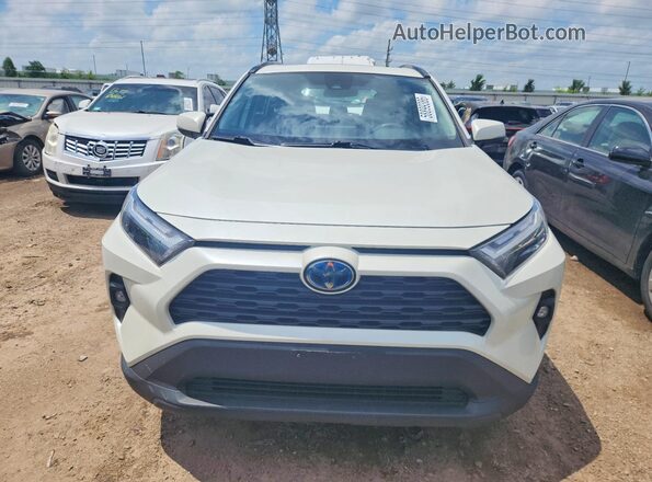 4T3B6RFV9NU089519 2022 TOYOTA RAV4 White Widok z przodu