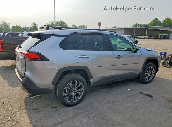 4T3D6RFV9PU134969 2023 TOYOTA RAV4 Серебряный Задняя правая четверть
