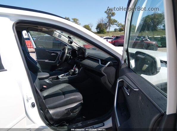 4T3D6RFVXRU152173 2024 TOYOTA RAV4 HYBRID Белый Вид салона спереди