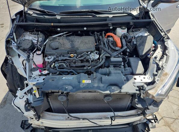 4T3E6RFV0PU107776 2023 TOYOTA RAV4 Silver Vista del compartimento del motor