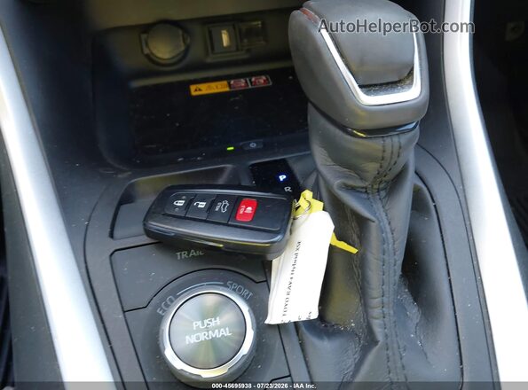 4T3E6RFV3NU078609 2022 TOYOTA RAV4 HYBRID White Widok deski rozdzielczej