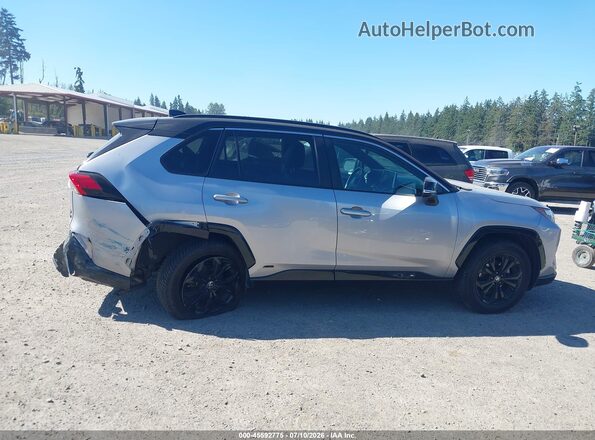 4T3E6RFV3NU093868 2022 TOYOTA RAV4 HYBRID Silver Widok wnętrza z tyłu