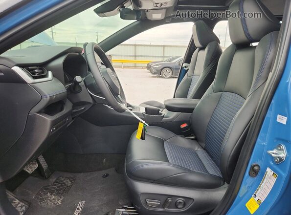 4T3E6RFV9SU177785 2025 TOYOTA RAV4 Blue Front interior view