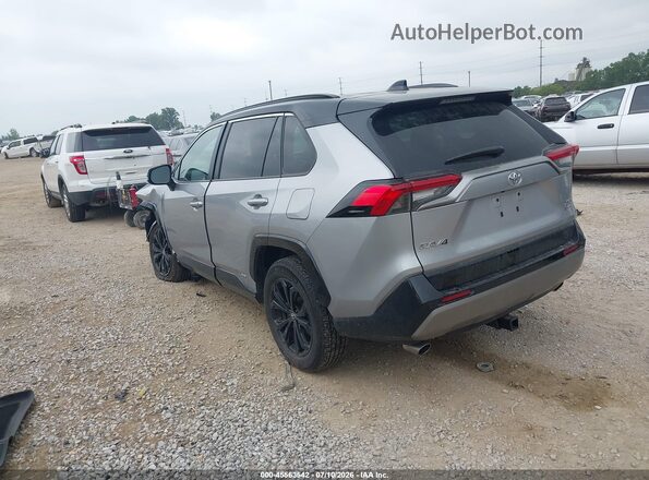 4T3E6RFVXSU185698 2025 TOYOTA RAV4 HYBRID Серебряный Задняя левая четверть