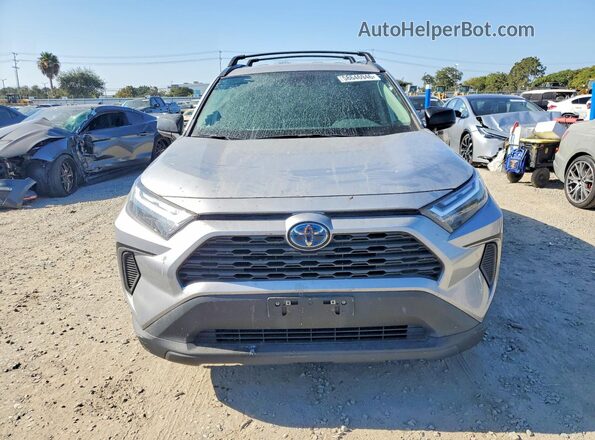 4T3LWRFV0PU102830 2023 TOYOTA RAV4 Silver Widok z przodu