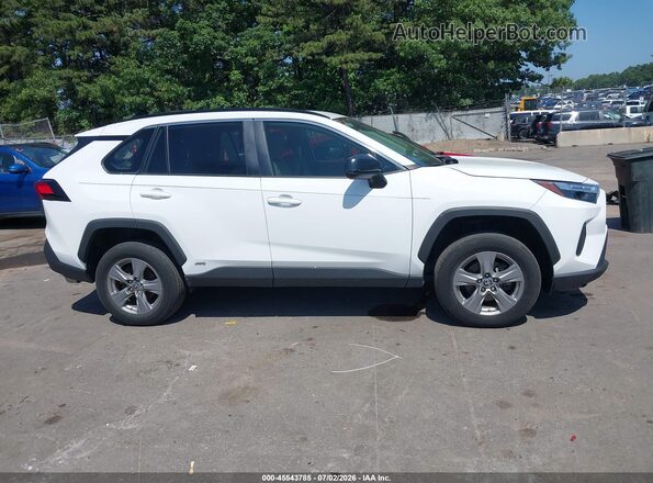 4T3LWRFV8RU115151 2024 TOYOTA RAV4 HYBRID White Սալոնի հետևի տեսք