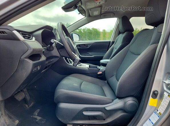 4T3LWRFV9MU027699 2021 TOYOTA RAV4 Silver Вид салону спереду