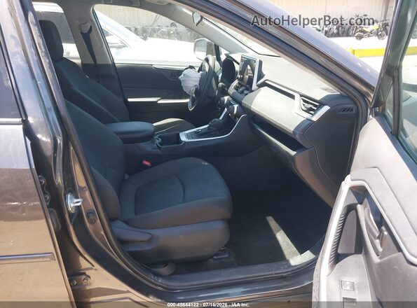 4T3MWRFV4RU147700 2024 TOYOTA RAV4 HYBRID Gray Вид салону спереду