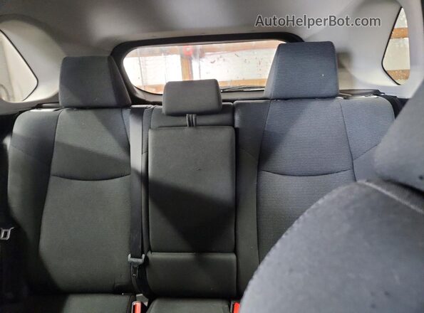 4T3MWRFV8NU059839 2022 TOYOTA RAV4 Silver Widok tylnych siedzeń
