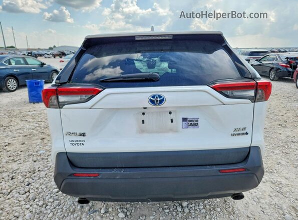 4T3R6RFV6MU015956 2021 TOYOTA RAV4 White Rear view