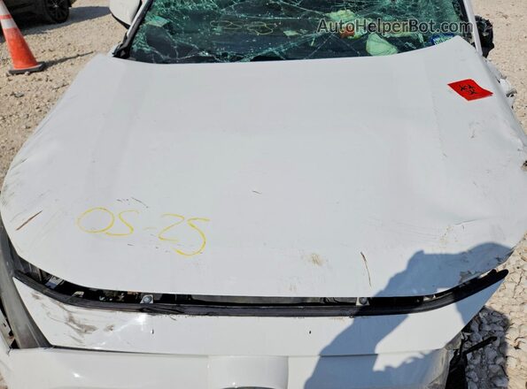 4T3R6RFV6MU015956 2021 TOYOTA RAV4 White Rear interior view