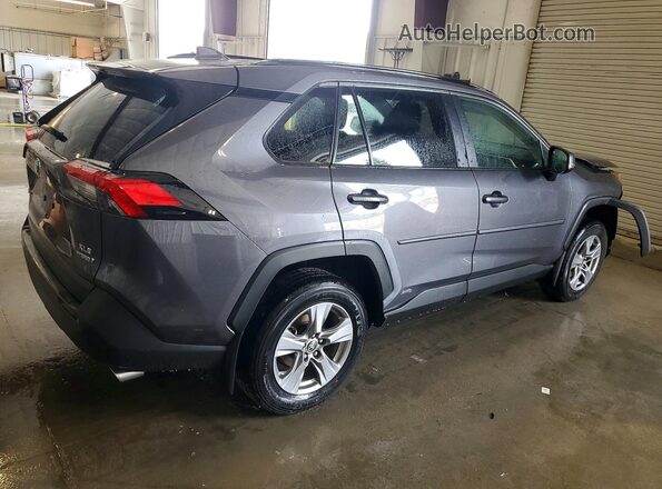 4T3RWRFV0RU118569 2024 TOYOTA RAV4 Gray Rear right