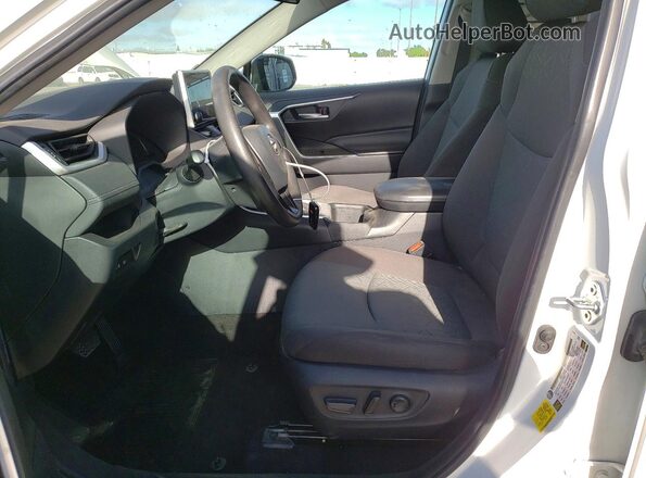 4T3RWRFV1RU142170 2024 TOYOTA RAV4 Белый Вид салона спереди