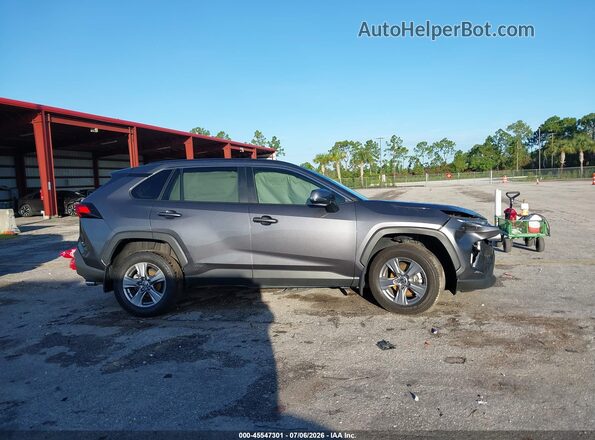 4T3RWRFV2RU142713 2024 TOYOTA RAV4 HYBRID Gray Vista interior trasera