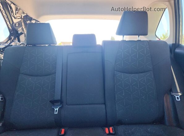 4T3RWRFV2RU143425 2024 TOYOTA RAV4 Gray Rear seats view
